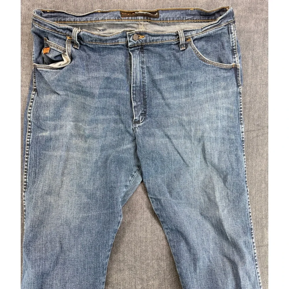 Wrangler FR Jeans Mens 42x34 Blue Cotton Blend Regular Flame Resistant Workwear